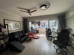 Blk 323 Jurong East Street 31 (Jurong East), HDB Executive #612755811